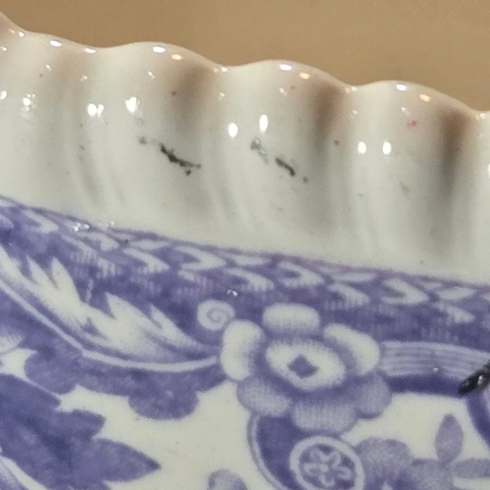 Copeland Spode Mayflower Gravy Boat Purple whit England Vintage Cottagecore flaw